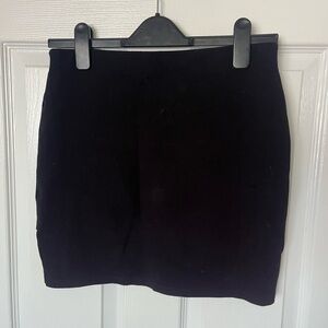 Sunday Best Black Mini Skirt • Size M • Aritzia